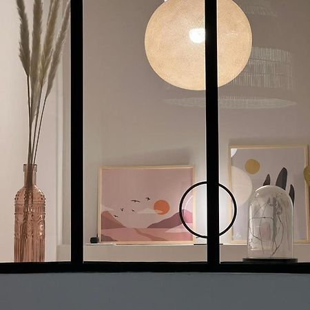 Bright T2 Of 34 M Renovated In The Downtown Apartment Marseille Bagian luar foto