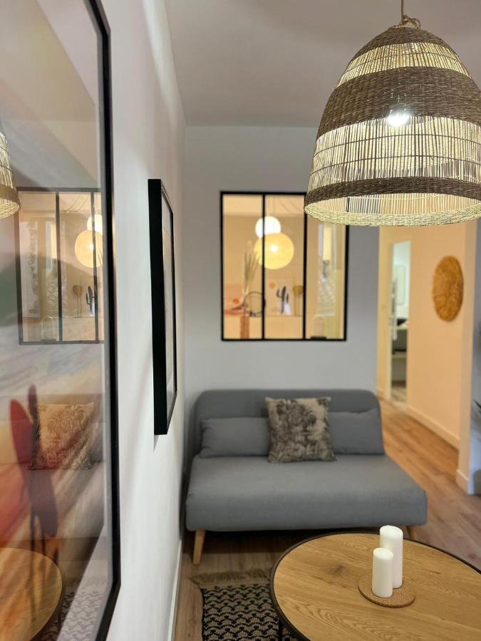 Bright T2 Of 34 M Renovated In The Downtown Apartment Marseille Bagian luar foto