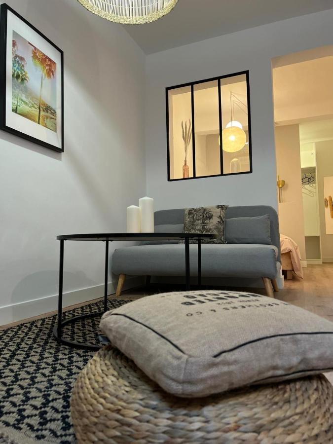 Bright T2 Of 34 M Renovated In The Downtown Apartment Marseille Bagian luar foto