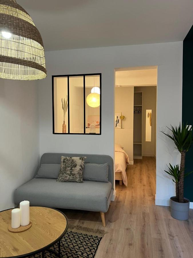 Bright T2 Of 34 M Renovated In The Downtown Apartment Marseille Bagian luar foto