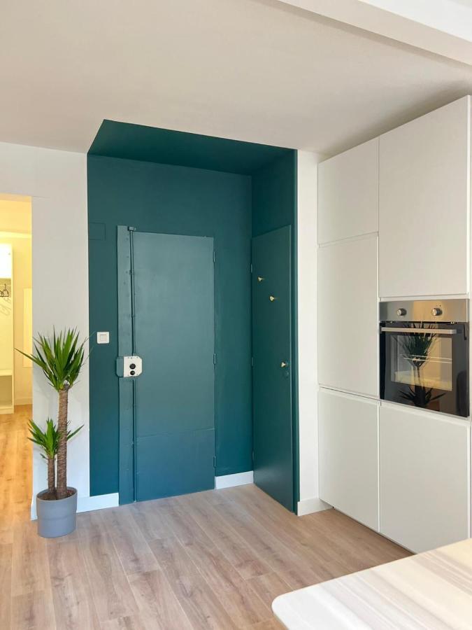 Bright T2 Of 34 M Renovated In The Downtown Apartment Marseille Bagian luar foto